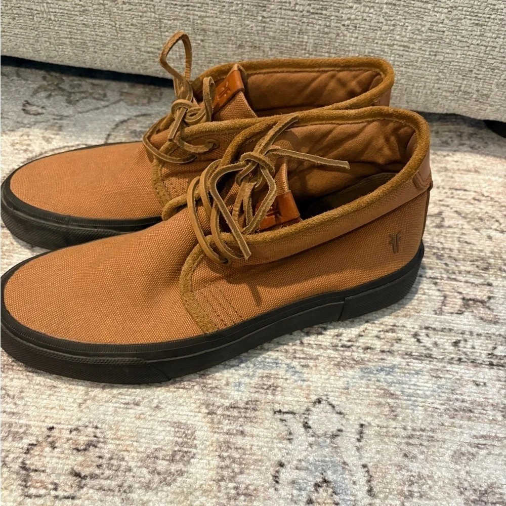 Frye Ludlow Chukka Men’s Sneaker- Canvas -Cognac Size 8.5